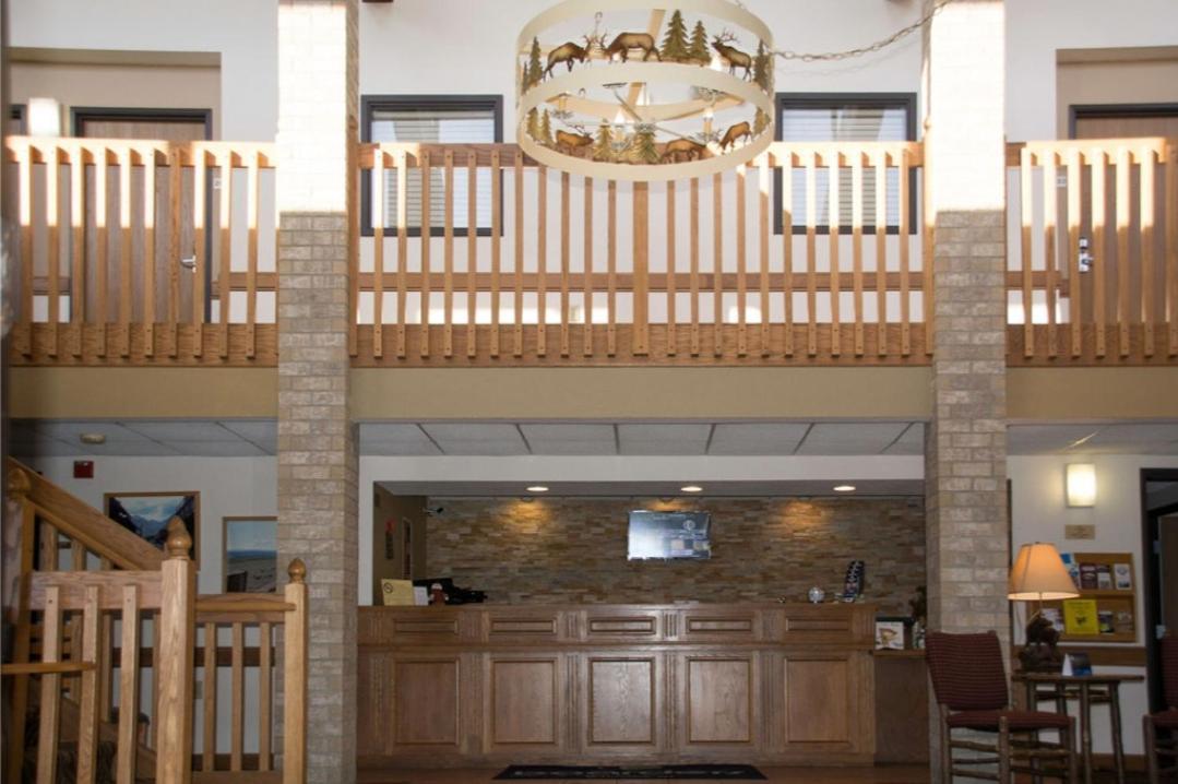 Boarders Inn & Suites By Cobblestone Hotels - Wautoma Eksteriør bilde
