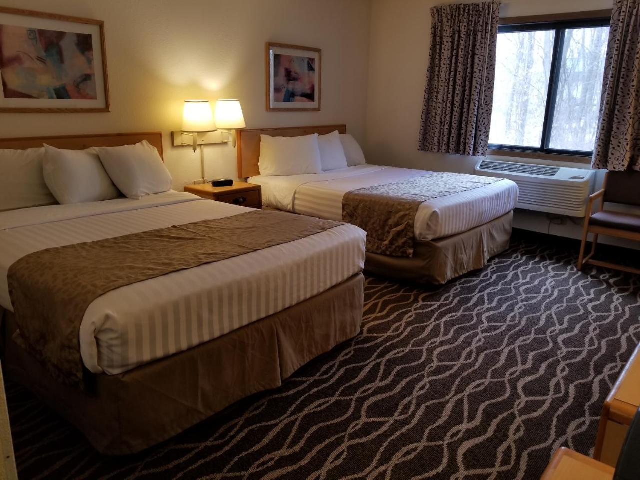 Boarders Inn & Suites By Cobblestone Hotels - Wautoma Eksteriør bilde