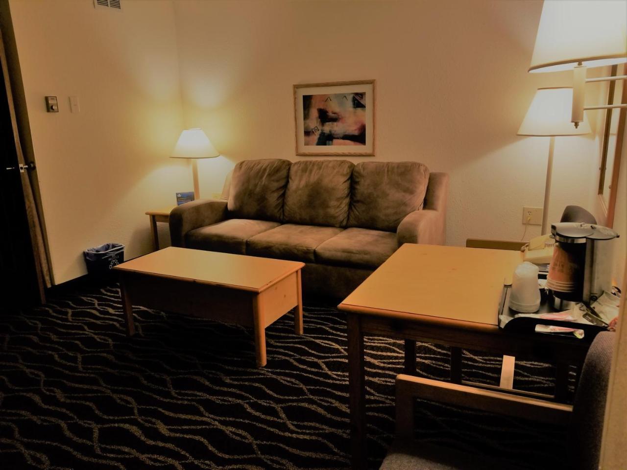 Boarders Inn & Suites By Cobblestone Hotels - Wautoma Eksteriør bilde